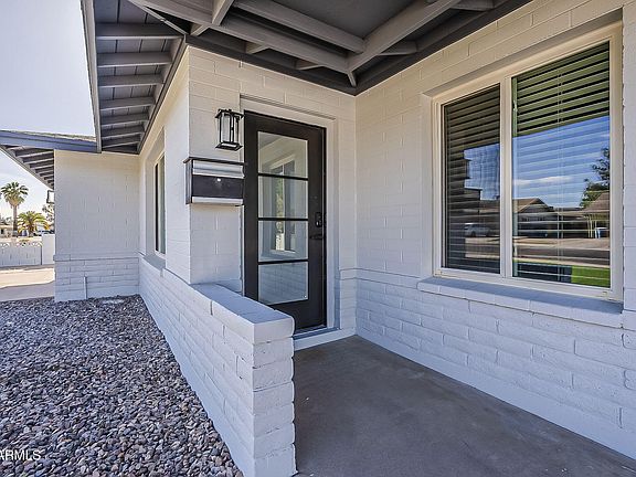 5th image of 1708 E WESLEYAN Drive