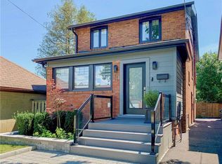 11 Albani St, Toronto, ON M8V1X3