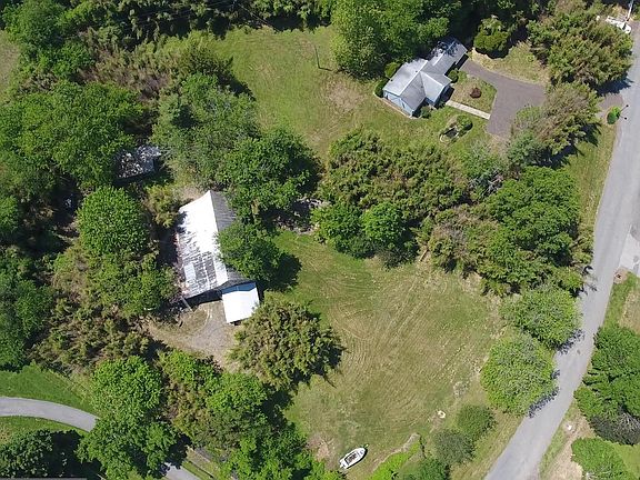 2nd image of 650 Teton Dr
