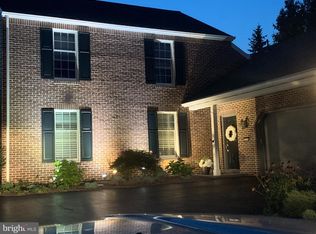 2302 Shelling Dr, Harrisburg, PA 17112