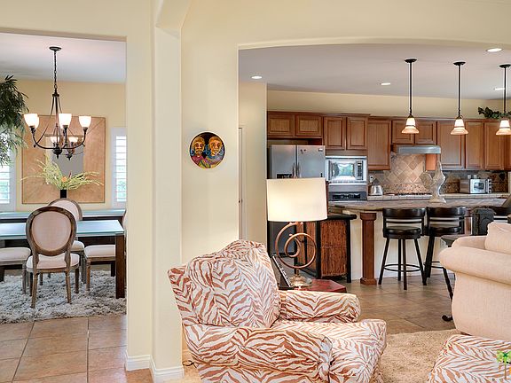 4th image of 41420 Stafford Ct