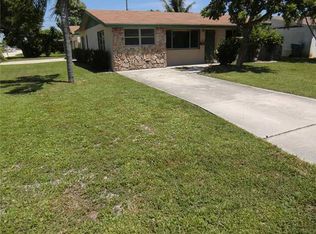 145 SW 9th Ave, Boynton Beach, FL 33435