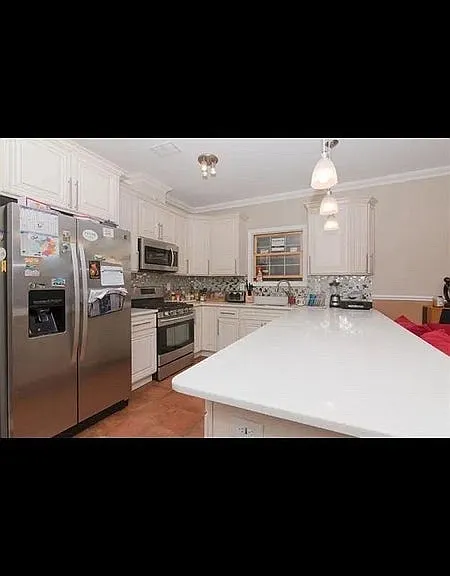 142 Logan Ave #1 — Photo 5