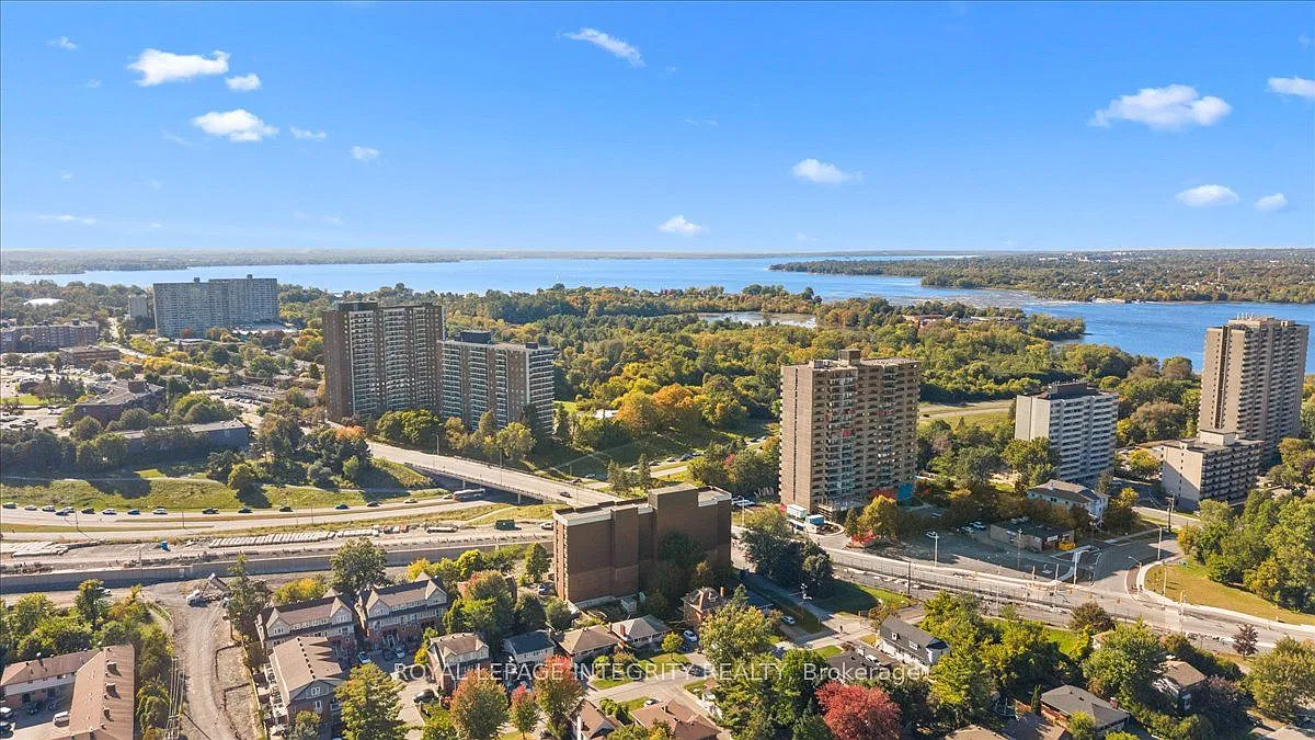 2 bed, $2,500 — Photo 2