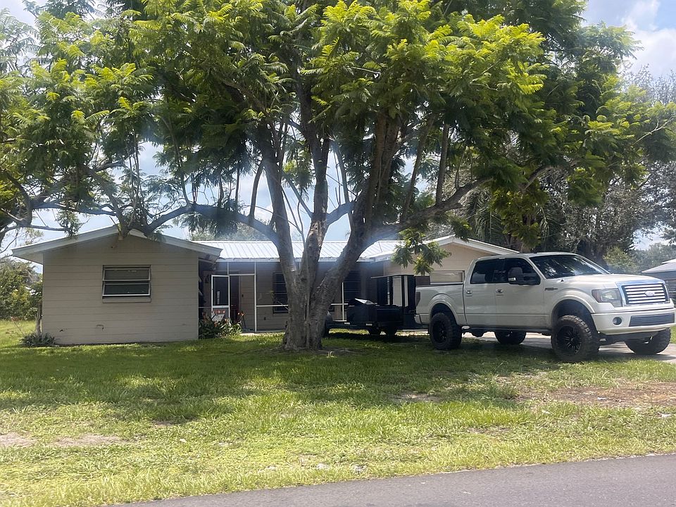 1st image of 1719 Lake Clay Dr
