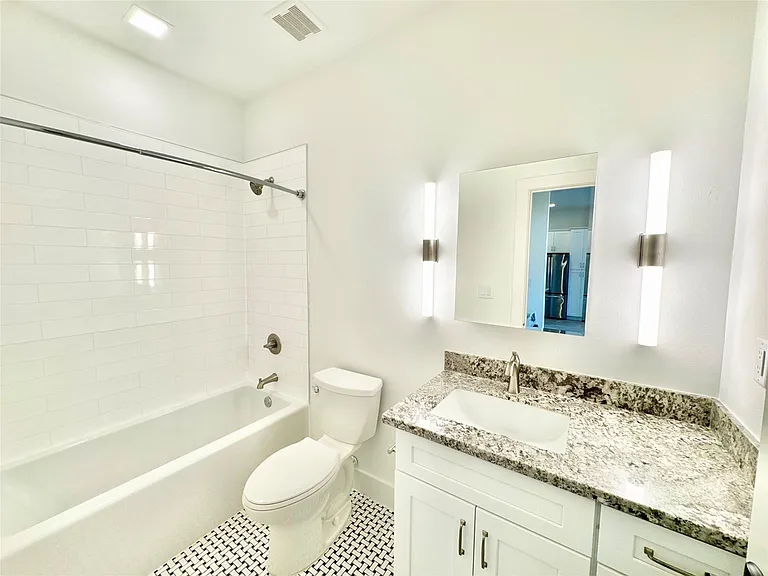 2102 Mechanic St #304 — Photo 10
