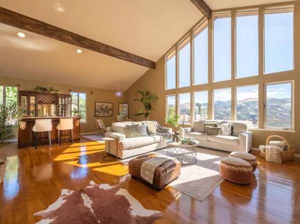 25983 High Terrace Ln, Salinas, CA 93908