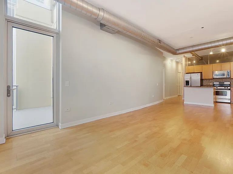 720 N Larrabee St #1706 — Photo 3