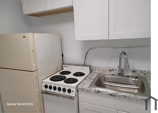 1135 Martha Dr #1135 — Photo 9