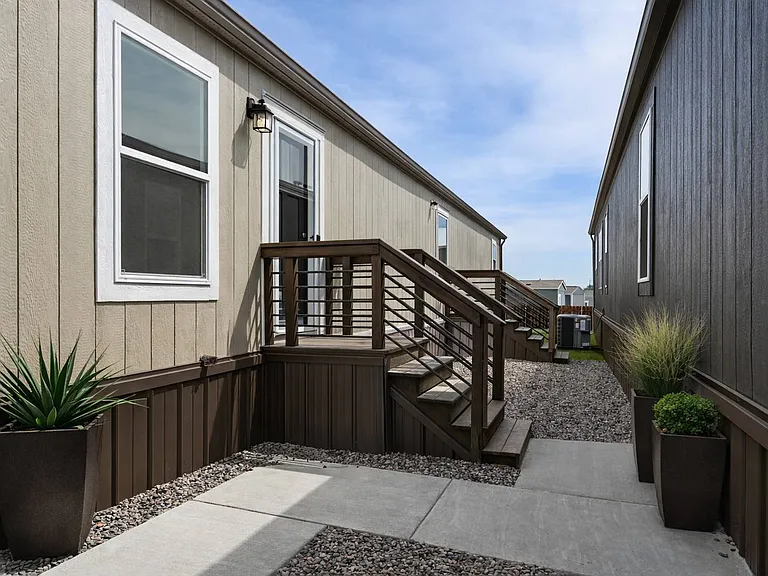 1010 Monarch Dr — Photo 16