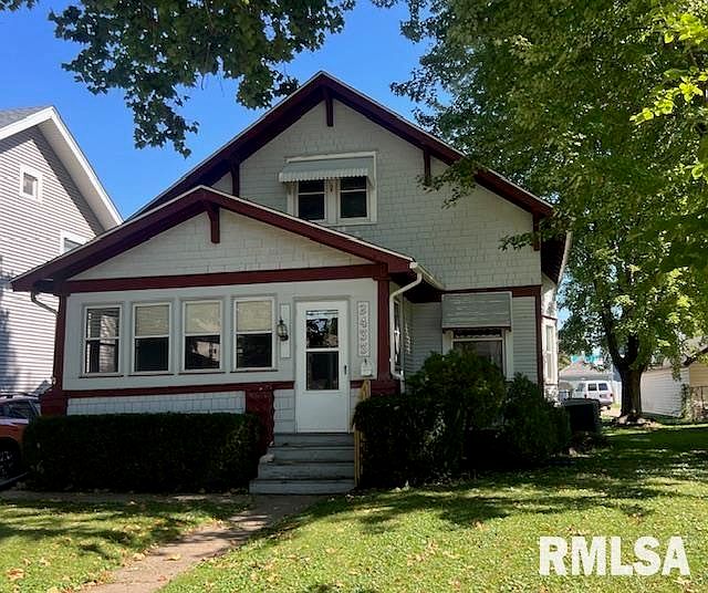 1st image of 2433 Arlington Ave