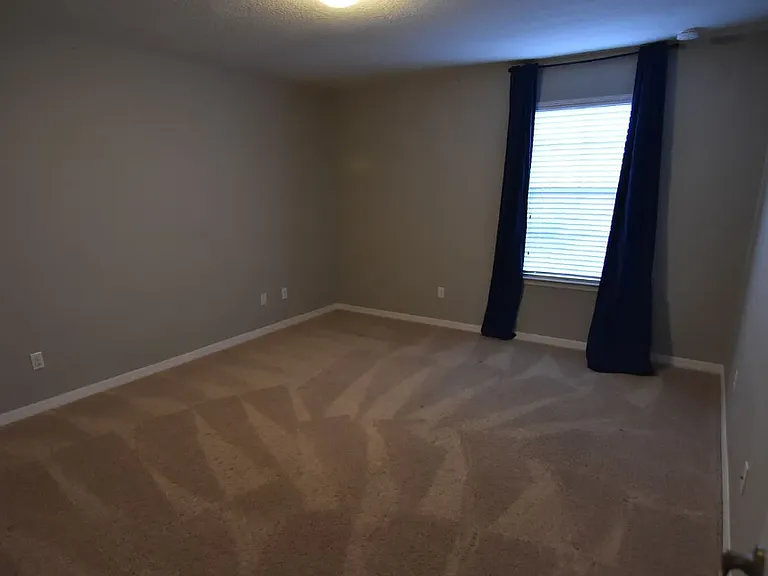433 Livorno Way — Photo 20