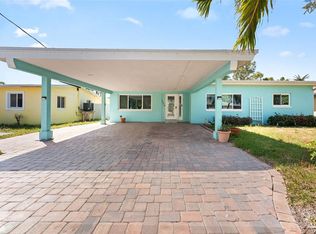 1025 Boca Ciega Isle Dr, Saint Pete Beach, FL 33706