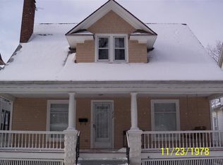 717 S 6th St, Goshen, IN 46526
