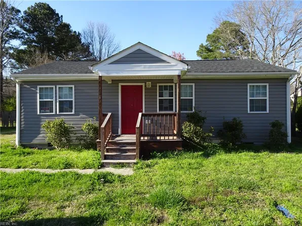 2214 Florida Ave, Suffolk, VA 23434