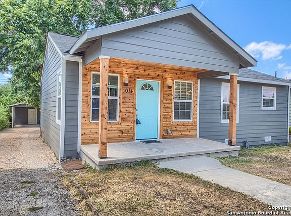 2nd image of 1014 Topeka Blvd
