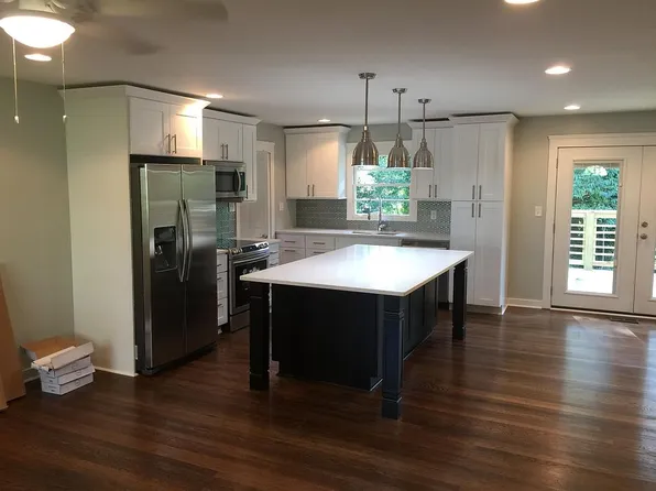 2343 Poplar Springs Dr, Atlanta, GA 30319