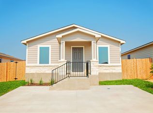 5704 Saint Emma Dr, Laredo, TX 78046