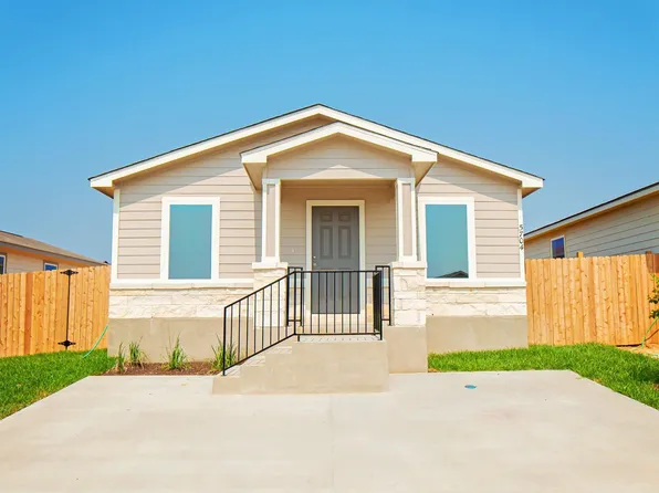 5704 Saint Emma Dr, Laredo, TX 78046