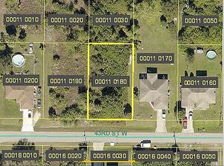 3214 43rd St W, Lehigh Acres, FL 33971