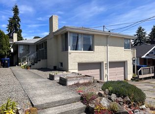 860 NW 85th St #1, Seattle, WA 98117