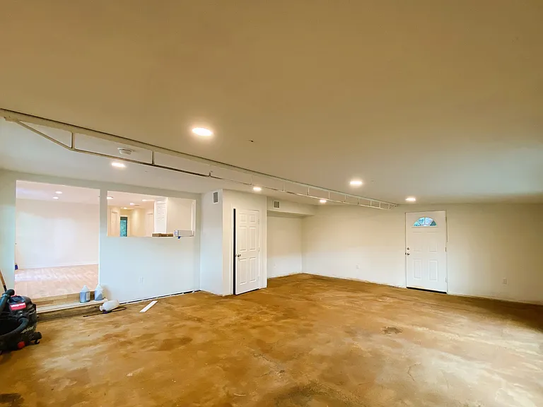 201 Harmons Way #B — Photo 20