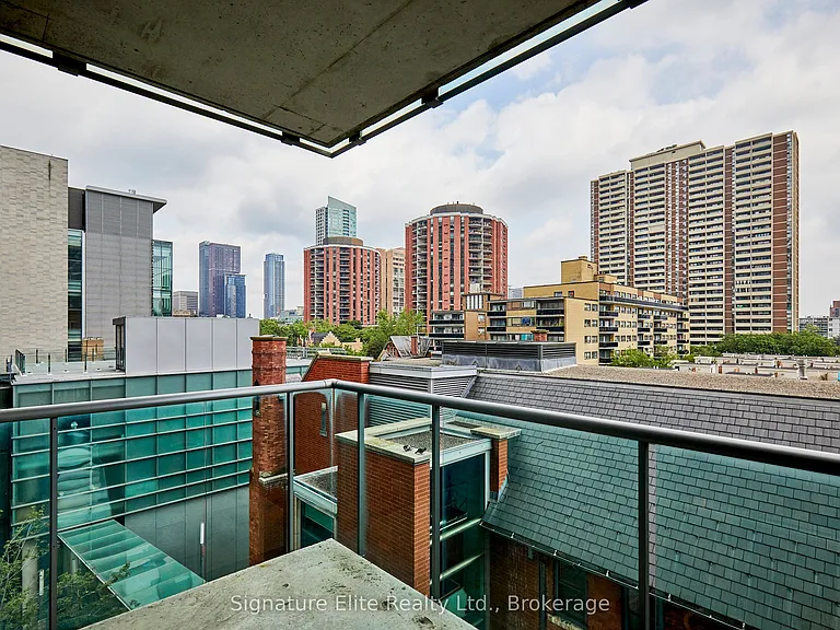 281 Mutual St #608 — Photo 7