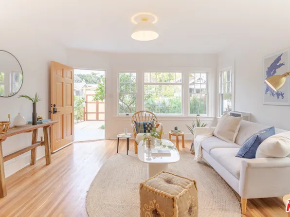 4626 Franklin Ave, Los Angeles, CA 90027