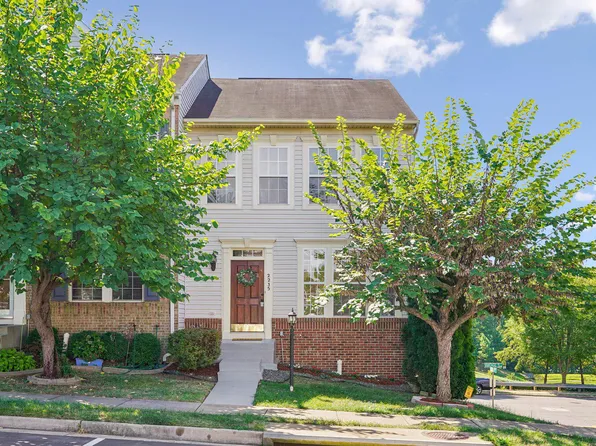 2235 Diloreta Dr, Woodbridge, VA 22191