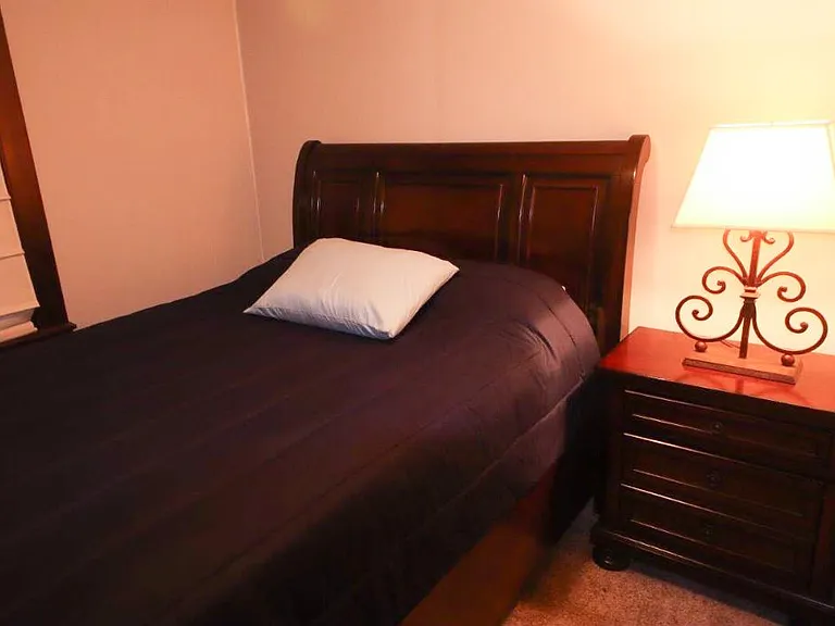 2514 E Ryan Dr — Photo 12