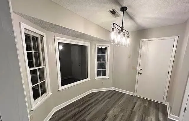 121 Tammy Gaines Ln — Photo 5