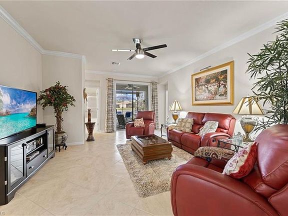 3rd image of 2521 Laurentina Ln