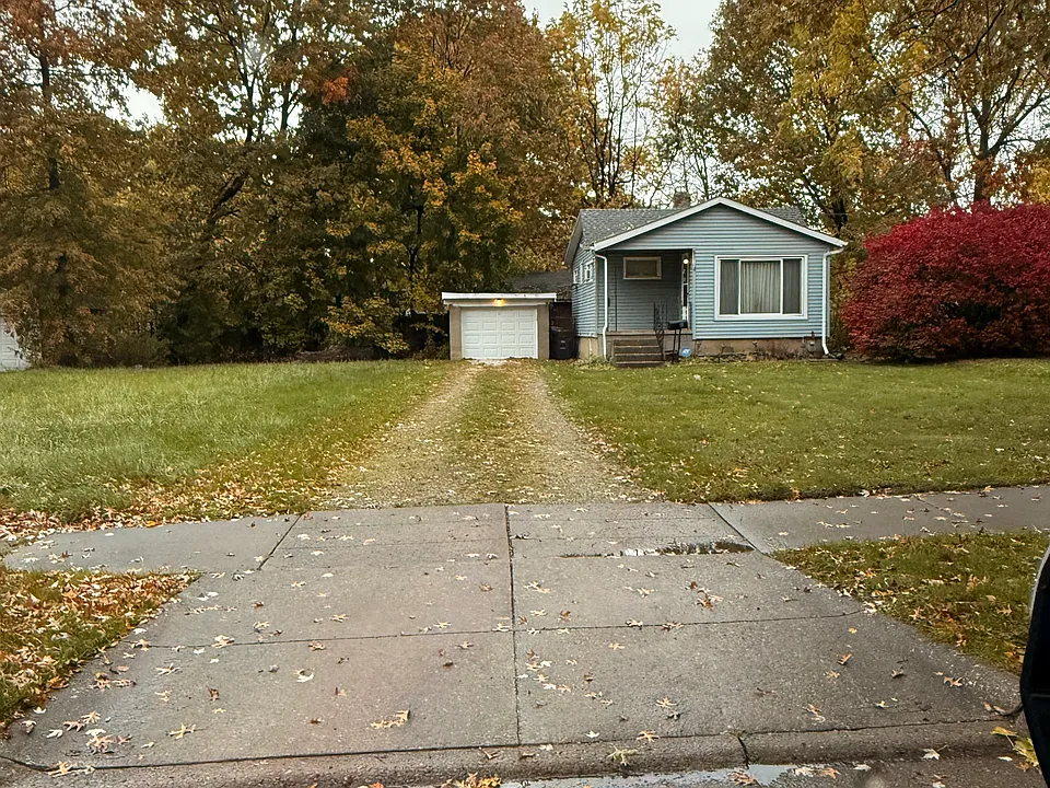 621 Morgan Ave
