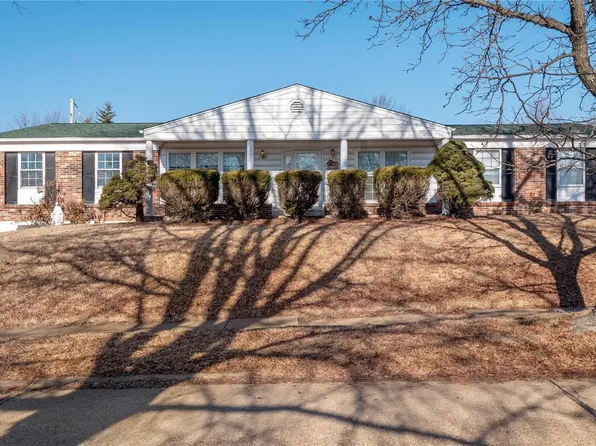 4703 Littlebury Dr, Saint Louis, MO 63128