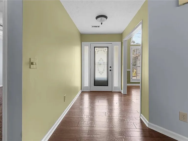 760 Trellis Pond Ct #4 — Photo 3