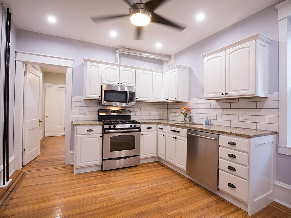 1st image of 139 S 50th St Floor 2