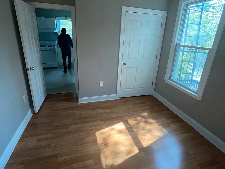 238 Mount Vernon Ave — Photo 8