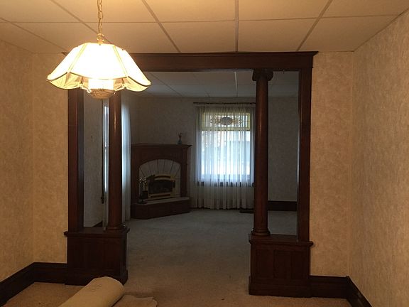 Dining/Living room