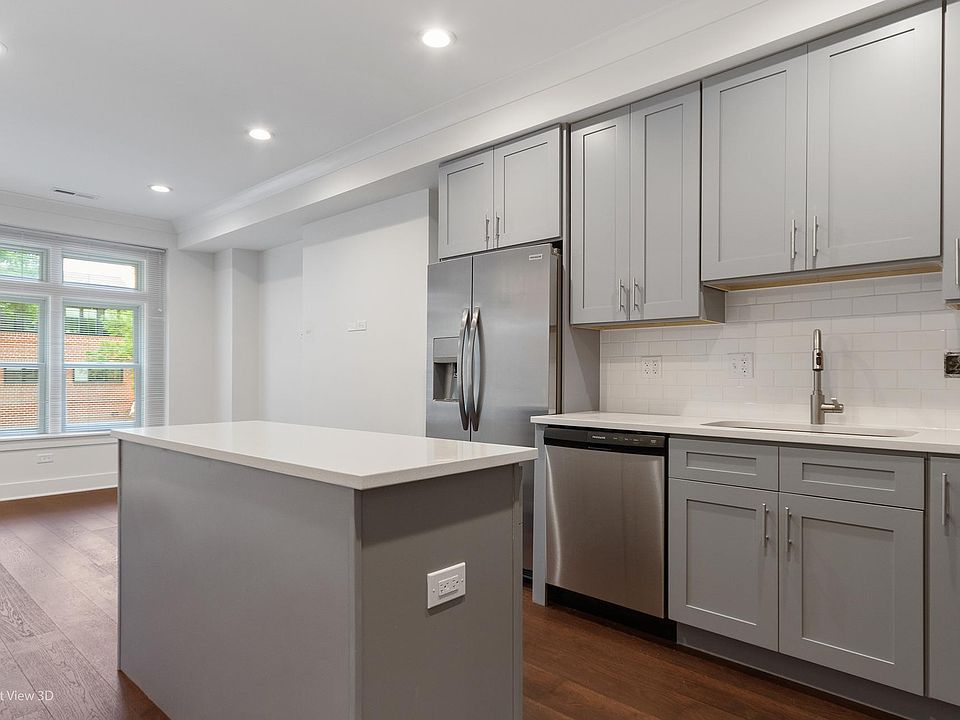 1st image of 554 W Belden Ave #1