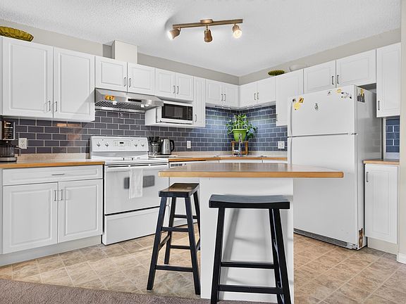 2nd image of 11325 83rd St NW #526
