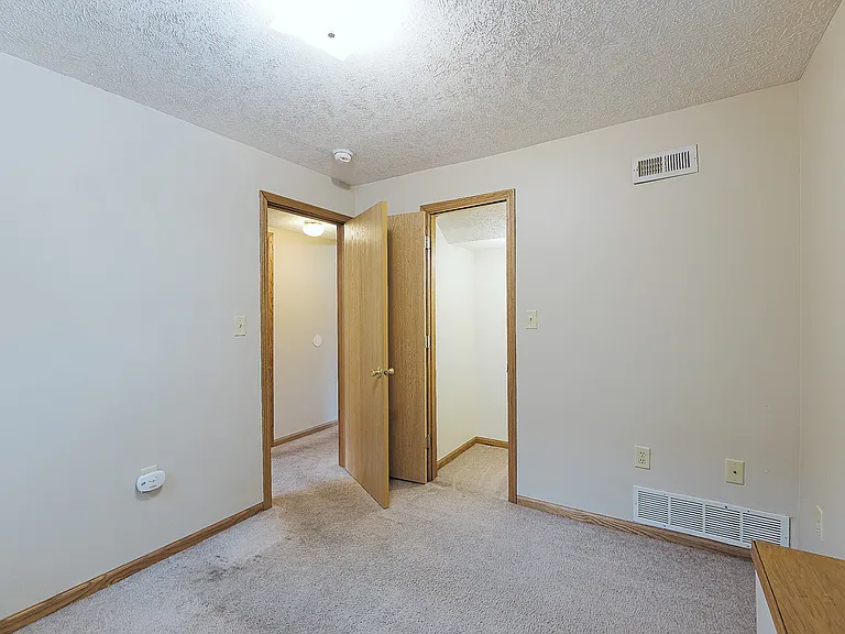 1141 S 10th St #5 — Photo 17