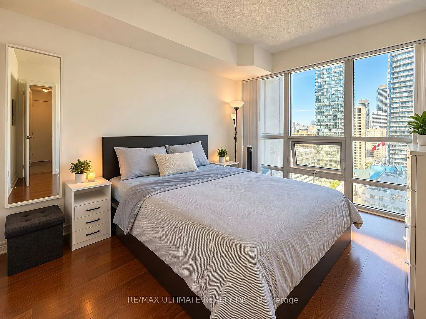 1 bed, $2,450 — Photo 4