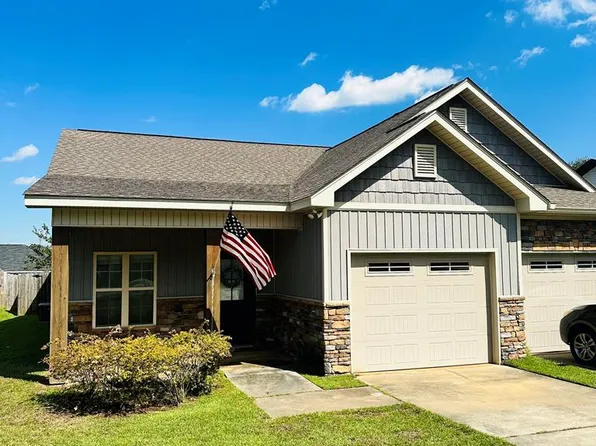 124 Heyward Dr, Dothan, AL 36303