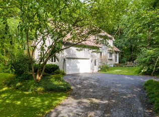 9 Winding Creek Rd, Yorkville, IL