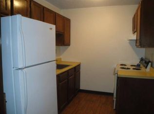 3951 Old Brown Ave APT 111, Manchester, NH 03103
