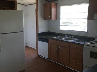 106 Tadpole Ln, Maysville, NC 28555