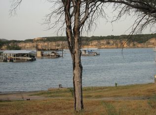 1000 Robin Ln, Graford, TX 76449