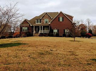 3748 Glen Raven Rd, Cedar Hill, TN 37032