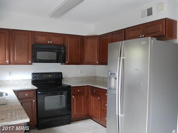 4th image of 5141 King Charles Way