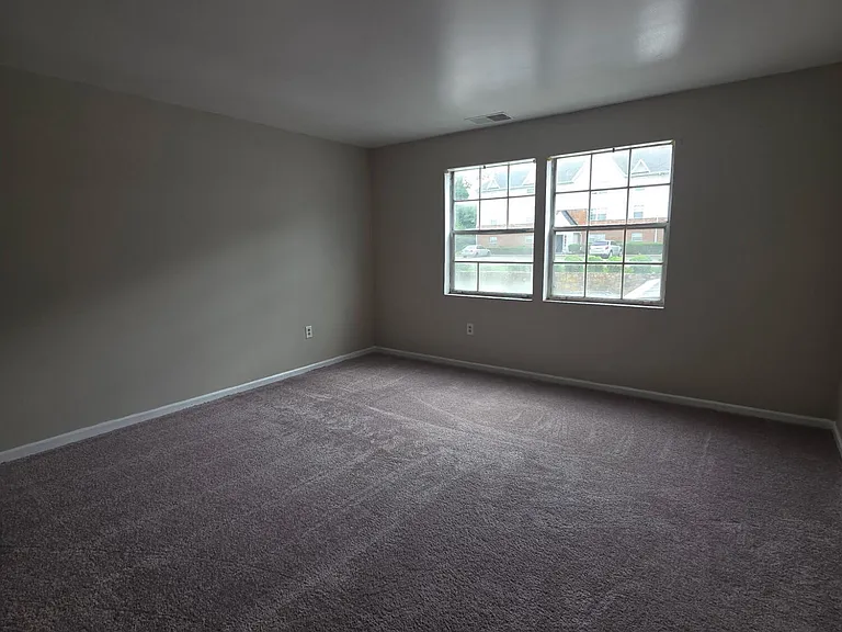 719 Townside Rd SW #18 — Photo 9